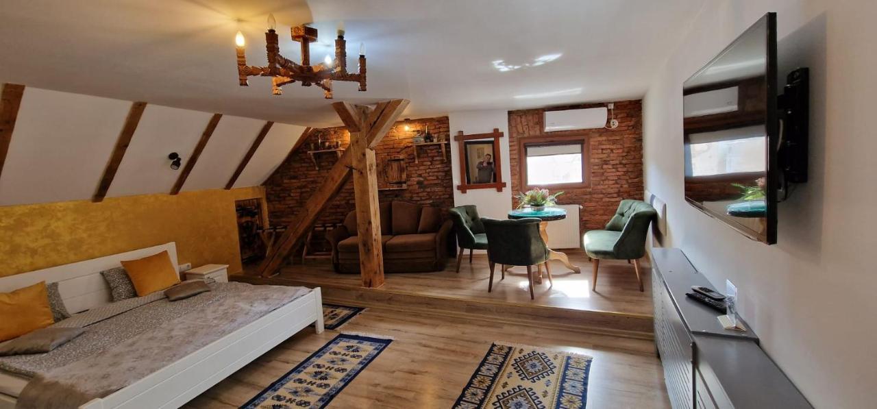 Casa Moldo Apartment ซิวิโชอารา ภายนอก รูปภาพ